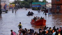 Banjir besar di negara bagian Rio Grande do Sul, Brazil selatan, telah menewaskan sedikitnya 75 orang selama tujuh hari terakhir, dan 103 lainnya dilaporkan hilang.  