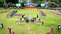 Latihan Integrasi Taruna Wreda Nusantara (Latsitardanus) ke-XLIV tahun 2024 ini mengusung tema “Latihan Integrasi Taruna Wreda Nusantara Menuju Kaltim yang maju dan unggul”.