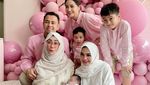 Momen Raffi Ahmad dan Nagita Slavina Serba Pink Gelar Akikah Bayi Lily