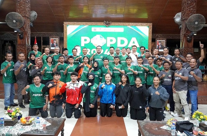 Ramah tamah atlet Popda se Eks Karesidenan Pati di Pendopo Bupati Blora