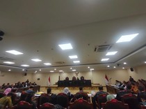 KPU Salah Baca Jawaban Sengketa Pileg, Langsung Dipotong Hakim MK