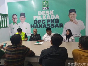 Istri Walkot Makassar Indira Jusuf Ambil Formulir Cawalkot Lewat PKB