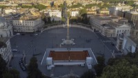 Lapangan tersebut didirikan pada kesempatan turnamen terbuka tenis Italia. Turnamen dijadwalkan dimulai pada hari Senin di Foro Italico Roma.
