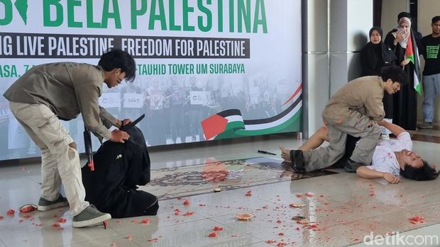 aksi bela palestina UMSurabaya