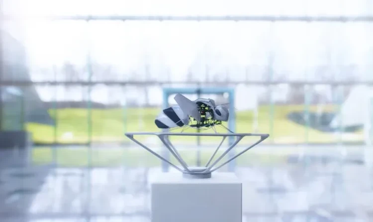 BionicBee