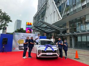 BRI Serahkan Hadiah Mobil & Logam Mulia ke Pemenang Super AgenBRILink