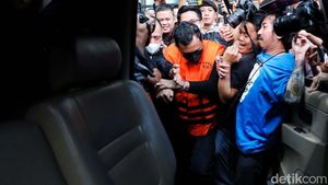 Bupati Sidoarjo Gus Mudhlor Ditahan di Rutan KPK