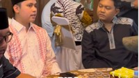 Dico Ganinduto juga sering kulineran bareng publik figur. Salah satunya bersama penyanyi Jawa koplo Denny Caknan saat buka puasa bersama. Foto: Instagram @dicoganinduto