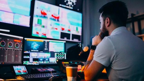 Ilustrasi editor, ilustrasi komputer. (Freepik)