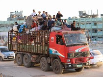 Israel Paksa Warga Rafah Mengungsi