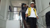 Di IKN, Basuki sendiri akan bertetangga dengan Menteri Perhubungan Budi Karya Sumadi dan Menteri Kesehatan Budi Gunadi Sadikin. Menurutnya, rumah RTJM di IKN lebih bagus dari rumah jabatannya di kawasan Widya Chandra, Jakarta.