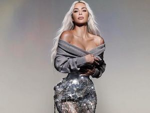 Penampilan Kim Kardashian di Met Gala 2024 Bikin Salfok