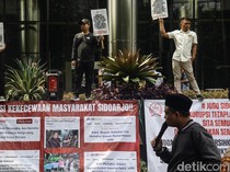 Massa Demo KPK, Desak Bupati Sidoarjo Ditahan