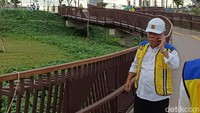Starlink saya belum tahu, handphone saya masih nokia, kelakar Basuki sambil tertawa lepas di Kawasan Inti Pusat Pemerintahan (KIPP) IKN, Kalimantan Timur, Senin (6/5/2024).