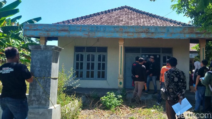 Suasana rekonstruksi pembunuhan di Desa Bulusan, Kecamatan Karangdowo, Klaten, Selasa (7/5/2024).