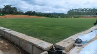 Fifa membiayai kita Rp 86 miliar, itu jadinya barangnya satu lapangan natural yang tadi rumputnya marela itu kemudian (yang lapangan) sintetis. Dua lapangan, dua ruang ganti, dan dua dormitory, kata Basuki di di Kawasan Inti Pusat Pemerintahan (KIPP) IKN, Kalimantan Timur, Senin (6/5/2024).
