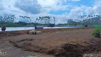 Sementara berdasarkan papan informasi bertajuk Milestone Pekerjaan NTC PSSI IKN, diketahui proyek itu sudah mulai dikerjakan sejak November 2023.
