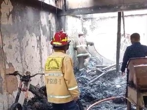 Gudang Kasur di Sukabumi Dilalap Si Jago Merah!