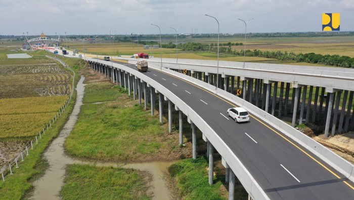 Tol Semarang-Demak Ditargetkan Rampung Total 2027