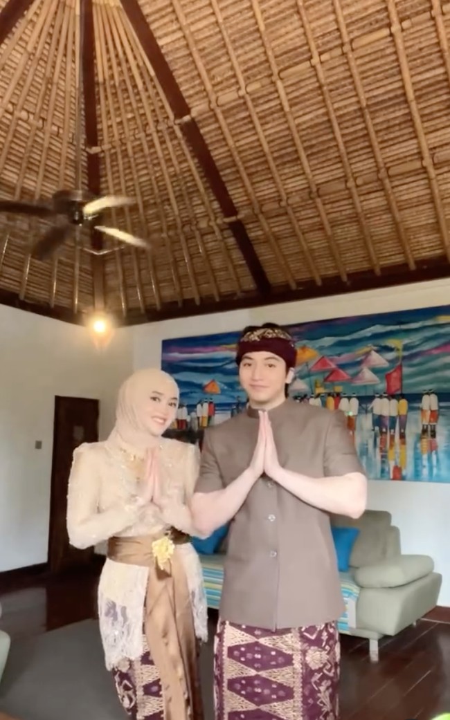 Melalui akun Instagram pribadinya Putri dan Jeffy sempat membuat video singkat yang memperlihatkan transformasi keduanya. Foto: Instagram/@putridelinaa