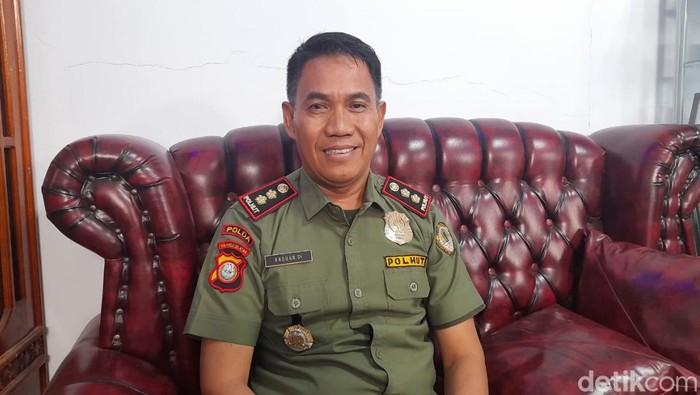 Plt Kepala Balai Taman Nasional Taka Bonerate (BTNTB), Raduan.