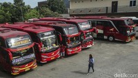 Selain karena demi kenyamanan dan keselamatan penumpang, menurut Liena selisih waktu tempuh antara bus yang ngebut dan tidak ngebut hanya sedikit, sehingga tidak signifikan. Sementara dari pihak operator bus sendiri, biasanya sudah memiliki strategi supaya para driver-nya tidak membawa bus secara ugal-ugalan. Caranya yakni dengan membatasi kecepatan bus, juga dengan memasang perangkat GPS.