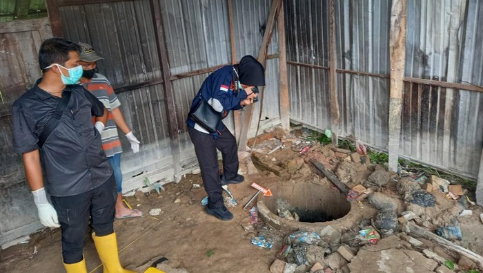 TKP penemuan mayat dalam sumur di Padang Pariaman. (Dok Polres Padang Pariaman)