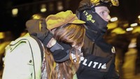 Polisi juga menangkap lebih dari 120 orang. (AP Photo InterVision)  