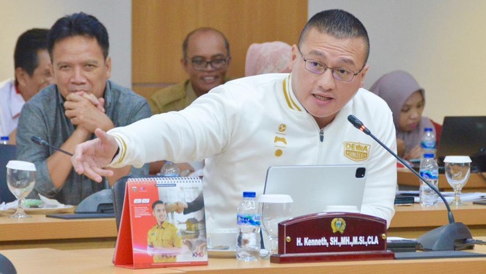 Anggota Komisi D DPRD DKI Jakarta dari Fraksi PDI Perjuangan, Hardiyanto Kennet