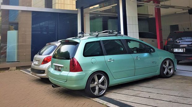 Bengkel Astra Peugeot