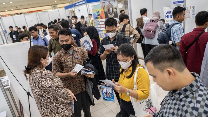 Bursa Kerja untuk Kurangi Penggangguran