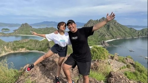 Fuji bersama Batara, eks manajer.