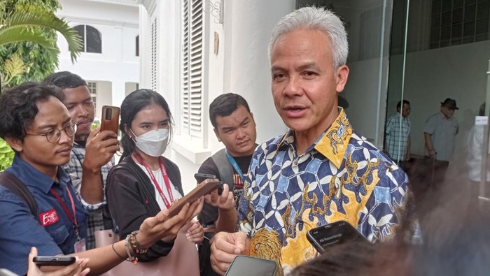 Ganjar Pranowo di Galeri Nasional, Jakarta Pusat, Rabu (8/5/2024).