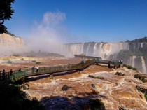 Hujan Lebat di Brasil Bikin Air Terjun Iguazu Meluap
