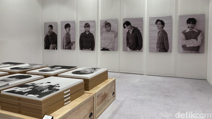 Intip BTS POP UP MONOCHROME di Jakarta, Penuh Spot Aesthetic