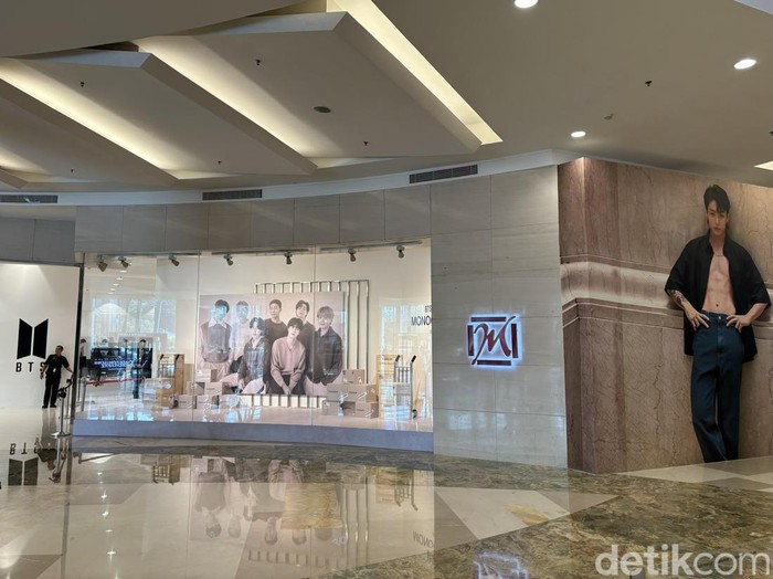 Intip BTS POP UP MONOCHROME di Jakarta, Penuh Spot Aesthetic