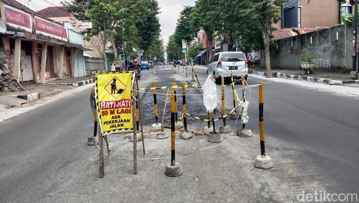 Kondisi perbaikan di Jalan Ahmad Yani, Purworejo, Rabu (8/5/2024).