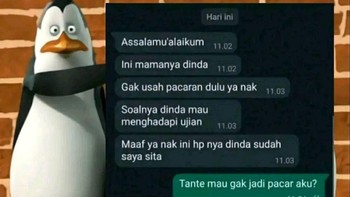 Kalau tidak bisa dapat anaknya, ibunya gimana? Haduh. Foto: X/BolaDunia26