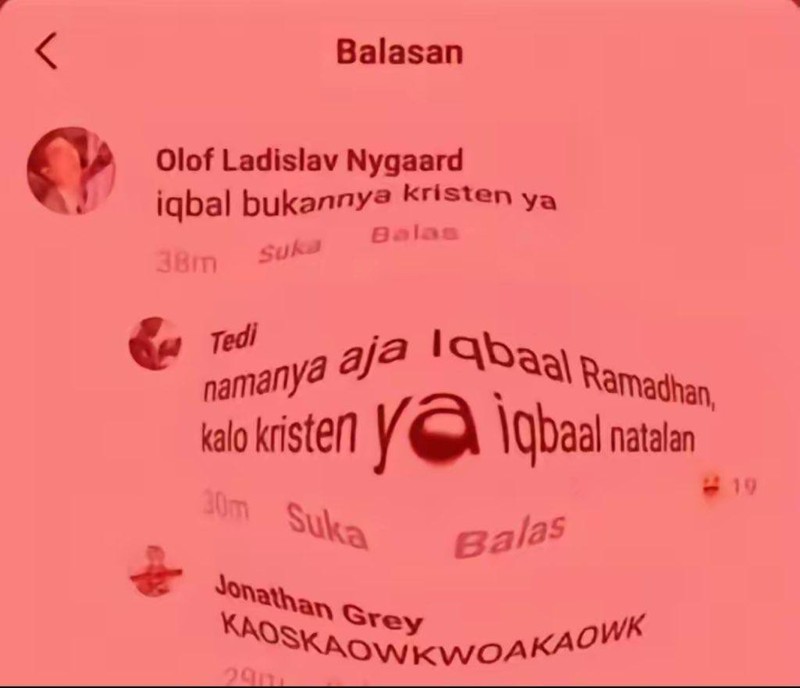 Chat berikut ini jadi gambaran bahwa warga +62 lumayan random orang-orangnya. Ada aja tingkahnya yang bikin nyengir.