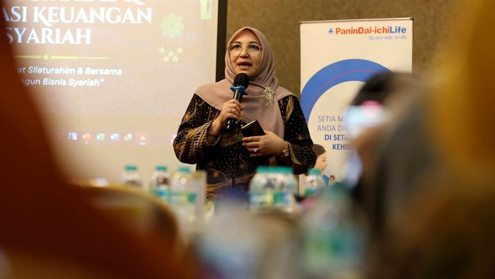 Literasi Keuangan Asuransi Syariah bersama Majelis Ulama Indonesia Panin Dai-ichi Life, Perusahaan asuransi jiwa yang memiliki unit bisnis syariah menyelenggarakan acara halal bihalal sekaligus literasi keuangan bersama Komisi Perempuan, Remaja, dan Keluarga (KPRK) Majelis Ulama Indonesia (MUI).