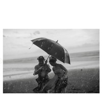 Tampil serasi bersama, banyak yang mendoakan agar keduanya lancar hingga hari pernikahan. Foto: Instagram/@axioo