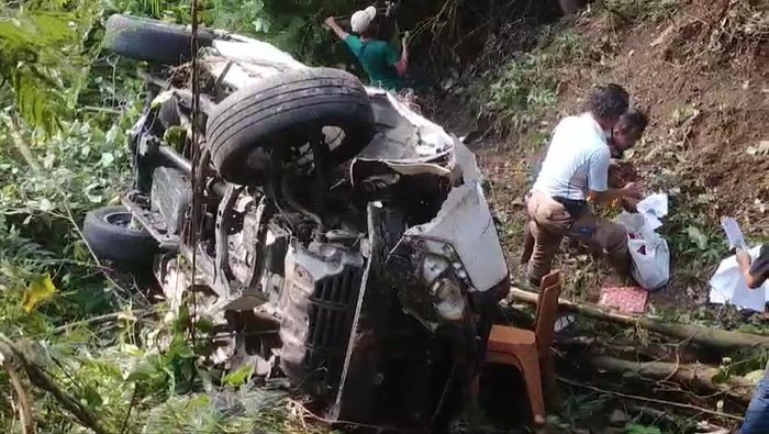 Mobil Pajero terjun ke jurang di Cianjur, Rabu (8/5/2024).