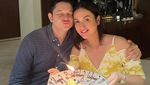 Momen Manis Andrew Andika Saat Kulineran Bareng Istri