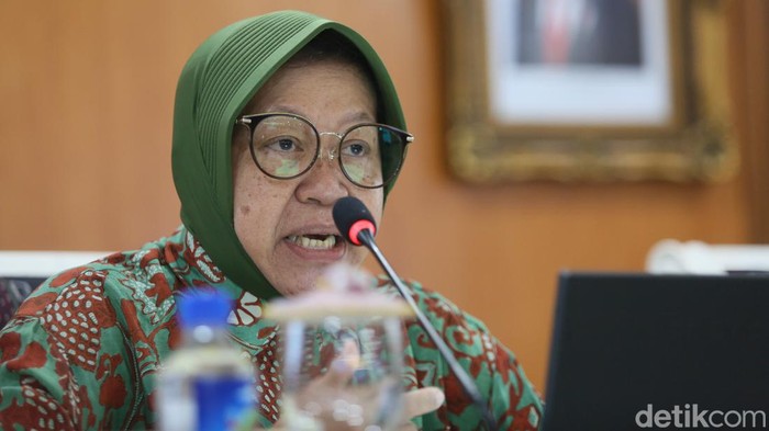 Menteri Sosial (Mensos) Tri Rismaharini (Risma) memperbaharui mekanisme layanan pengusulan data bansos. Metode baru itu berkaitan dengan Data Terpadu Kesejahteraan Sosial (DTKS) miliki Kemensos RI.