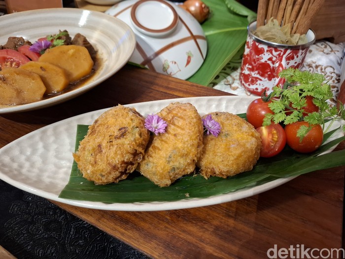 Di Restoran Ini Bisa Cicip Warisan Kuliner Soekarno yang Penuh Cerita