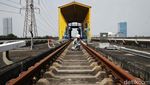 Seperti Ini Perawatan Berkala Prasarana LRT Jakarta