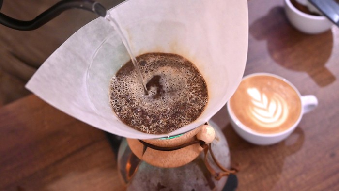 Benarkah Warna Kertas Filter Pengaruhi Rasa Kopi? Ini Penjelasannya