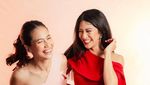 Nggak Ada Obat! Cantiknya Pevita Pearce dan Dian Sastro Foto Bareng