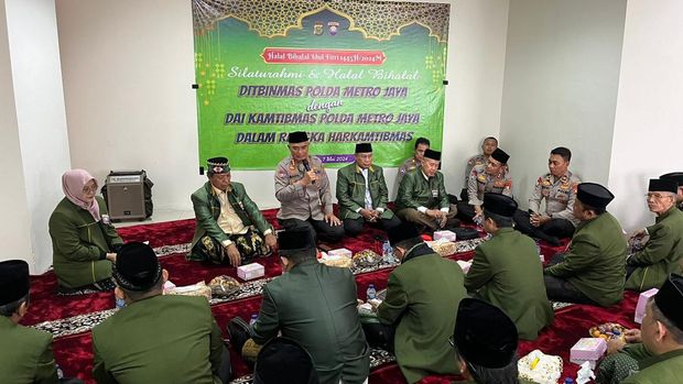 Polda Metro Jaya menggelar halalbihalal bareng Dai Kamtibmas.