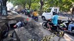 Potret Kemacetan di Jalan Nginden-Semolo, Imbas Proyek Gorong-Gorong